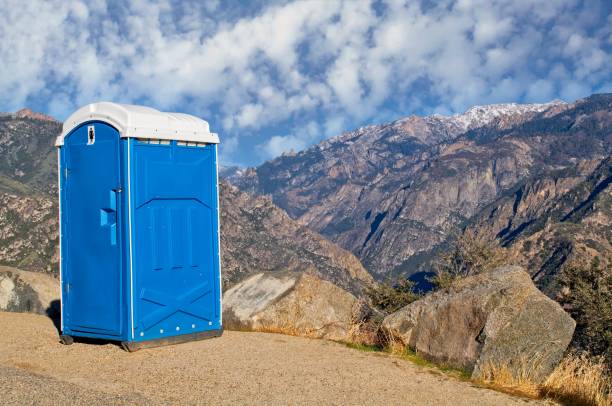 Portable Toilet Options We Offer in Altamont, IL